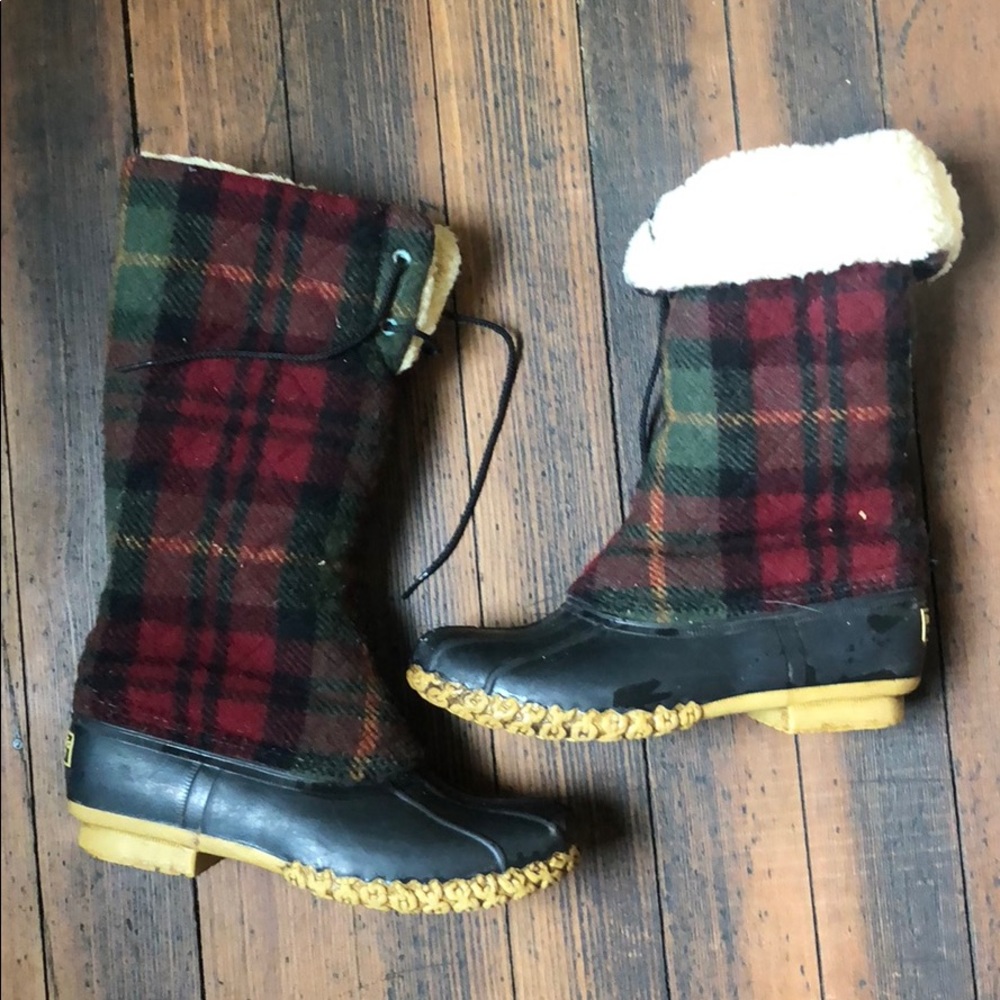 14” pull on Bean Boots size 7M women’s